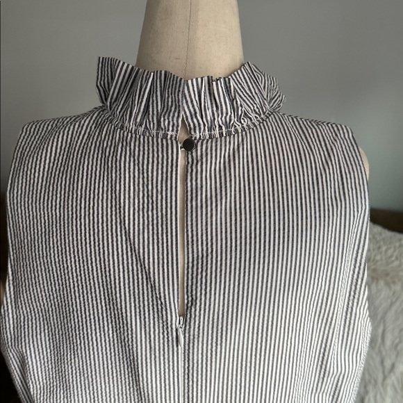 Banana Republic Black and White Ruffle Dress - Picture 5 of 8